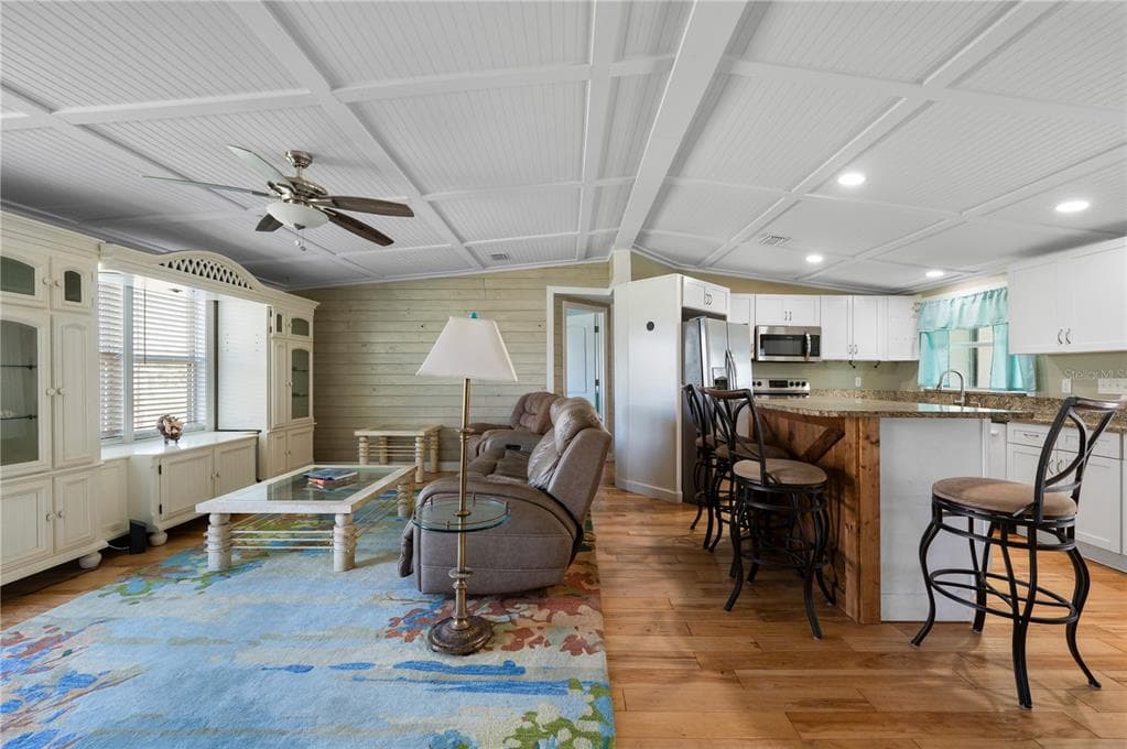 4220 DELTONA DRIVE photo 9