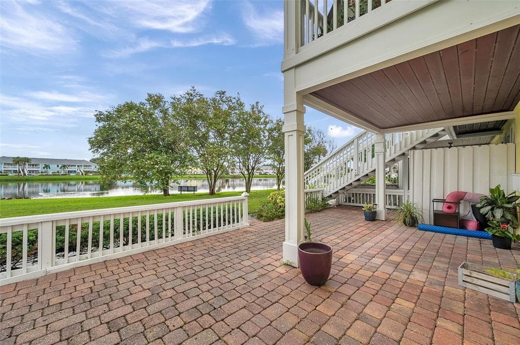 121 SEAHORSE DRIVE SE A photo 24