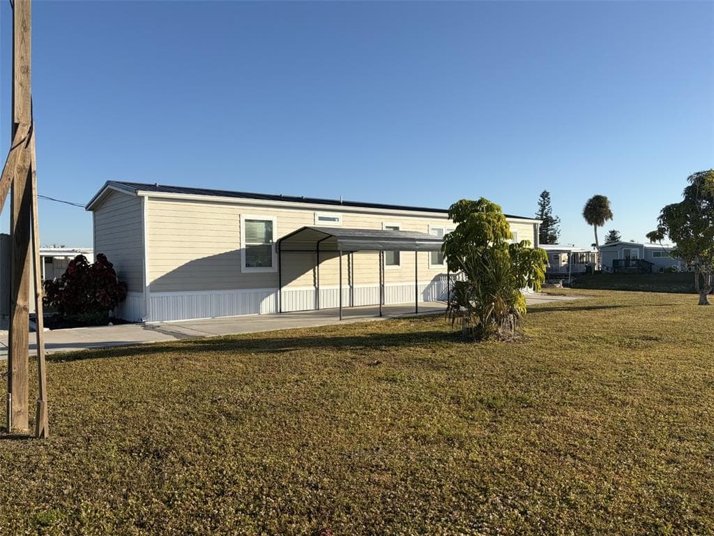 1391 FLAMINGO DRIVE photo 1