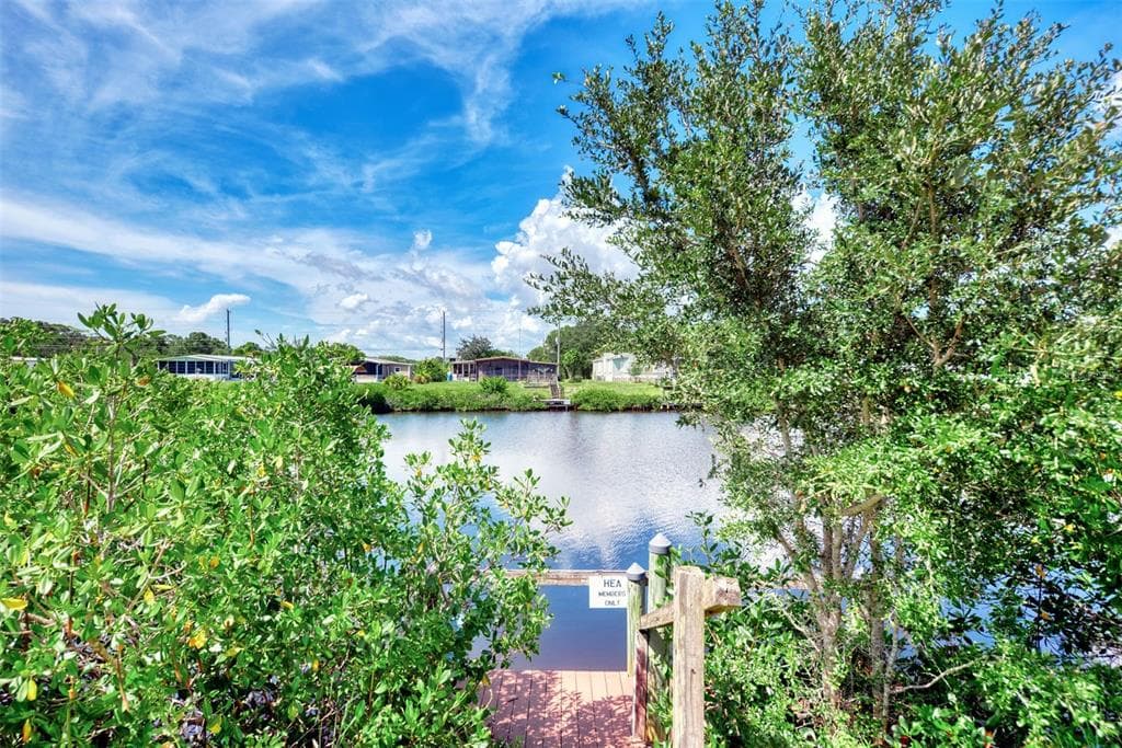1391 FLAMINGO DRIVE photo 24