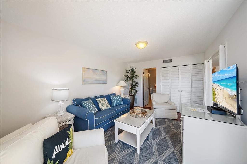 425 CERROMAR TERRACE 359 photo 19