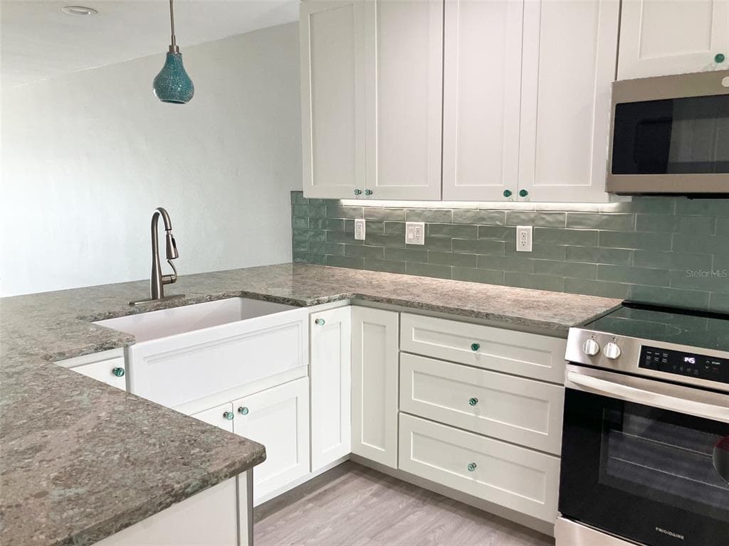 628 BOCA CIEGA POINT BOULEVARD S photo 8