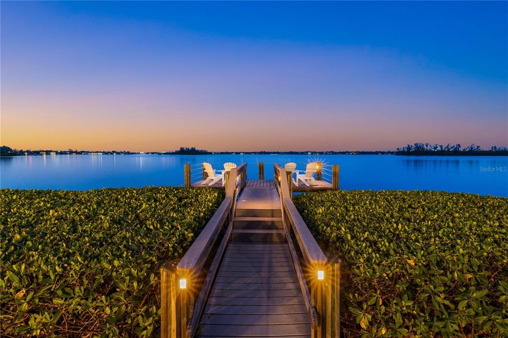 4315 MANGROVE PLACE 3
