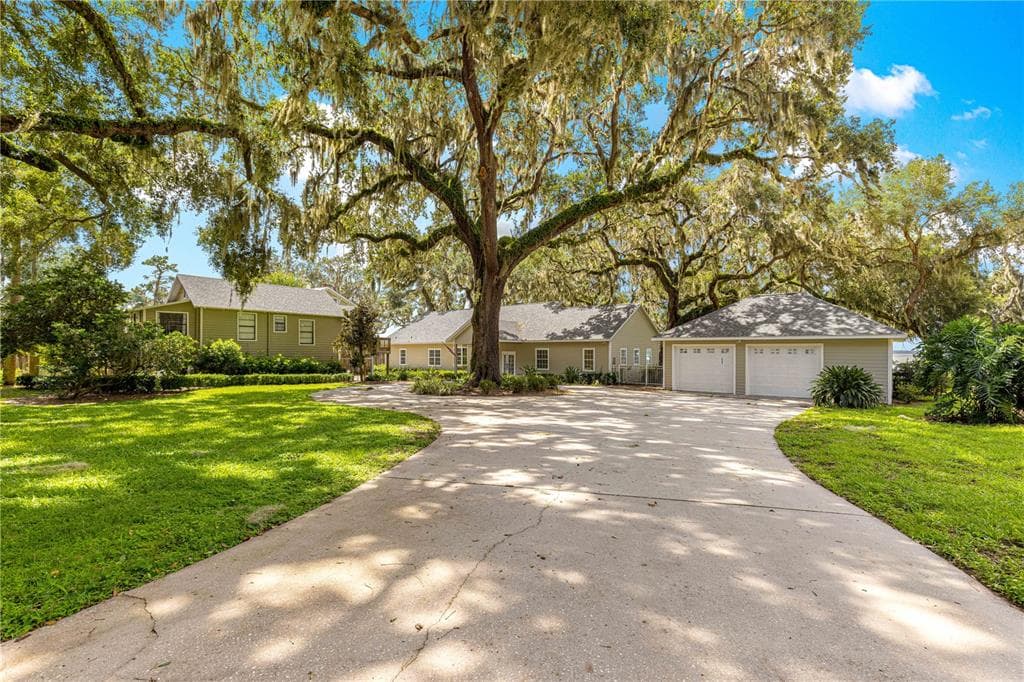 12360 E HIGHWAY 25 1
