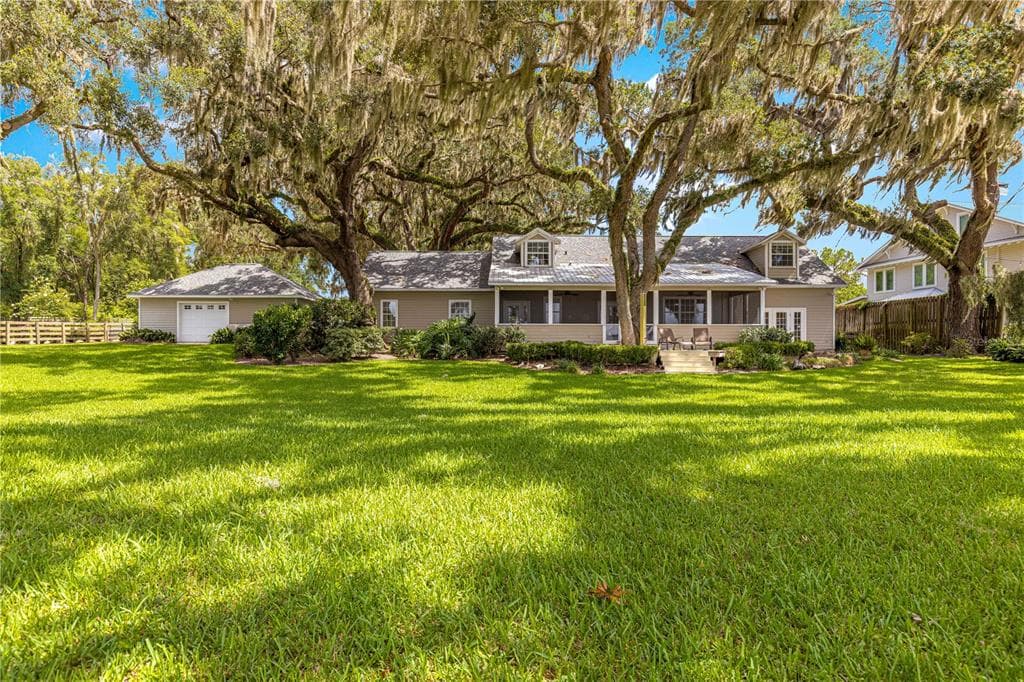 12360 E HIGHWAY 25 4