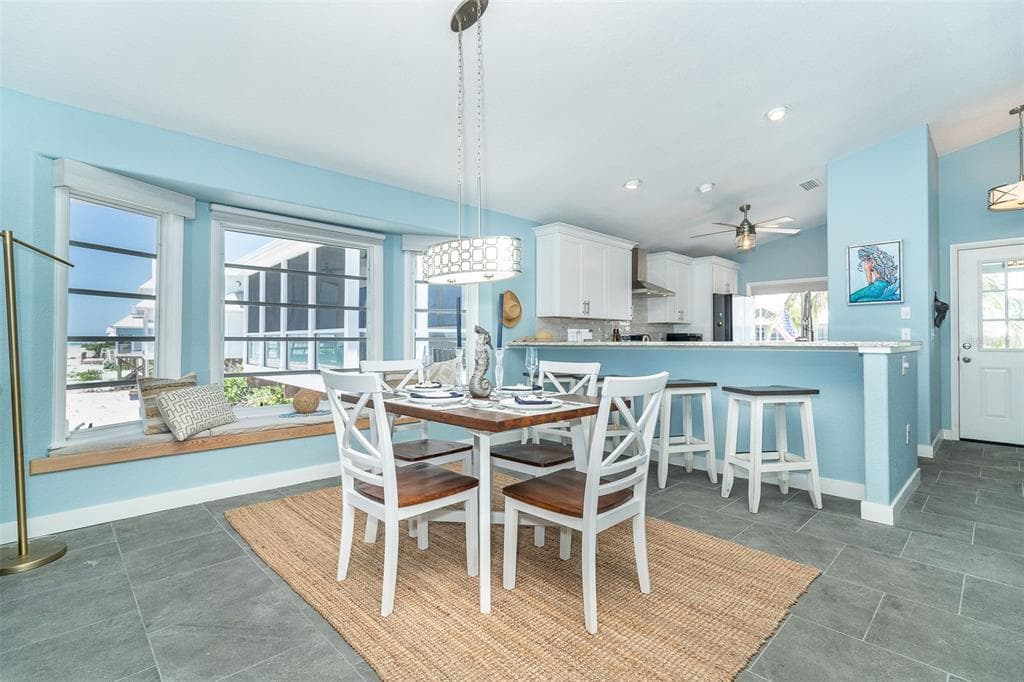 301 S GULF BOULEVARD 407 photo 18