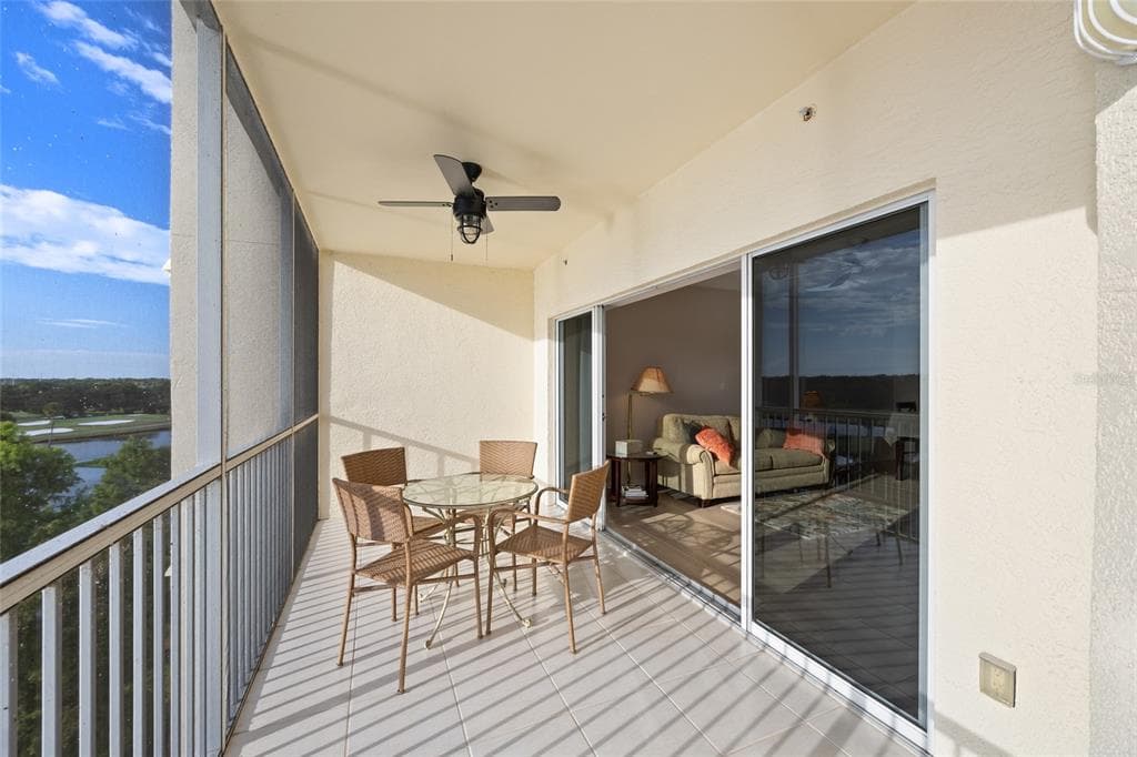 1200 COUNTRY CLUB DRIVE 5402 photo 13