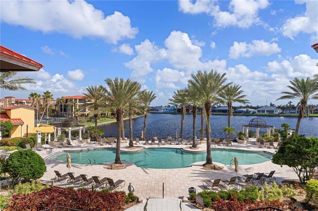 89 VIVANTE BOULEVARD 8942 photo 9