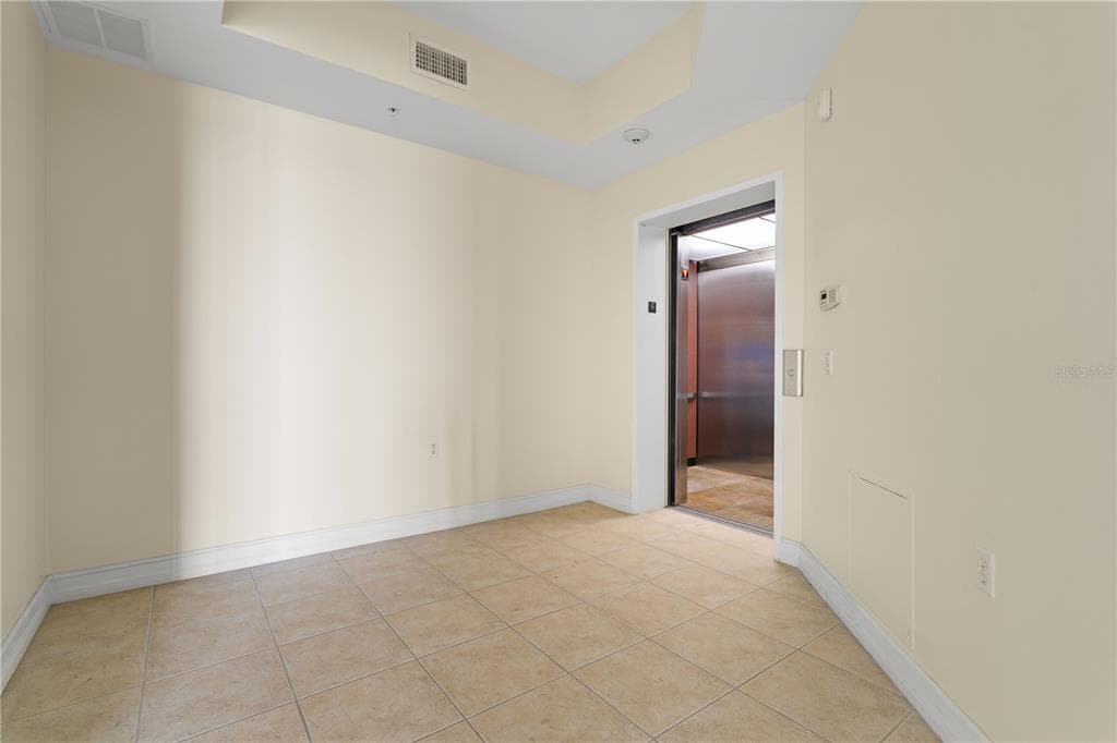 89 VIVANTE BOULEVARD 8942 photo 18