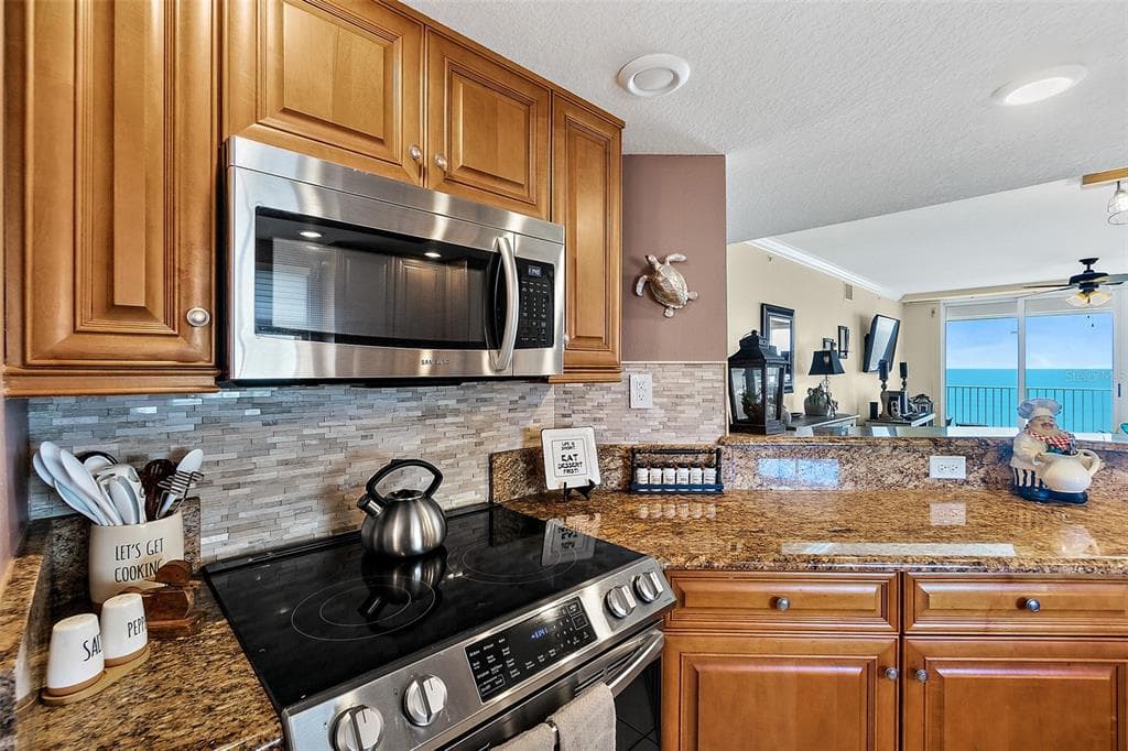 3145 S ATLANTIC AVENUE 504 photo 24