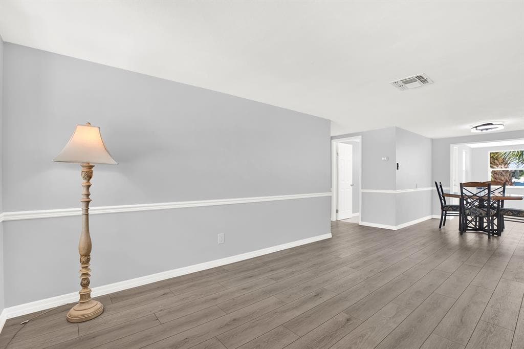 13739 LAVENDER AVENUE photo 12