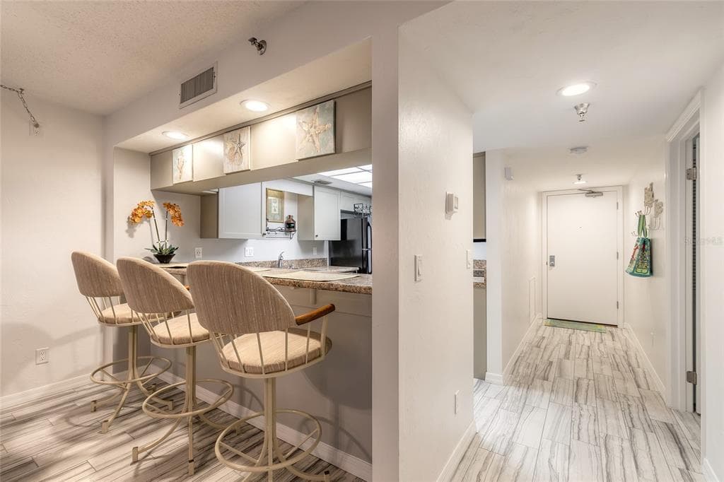 3757 S ATLANTIC AVENUE 1104 photo 22