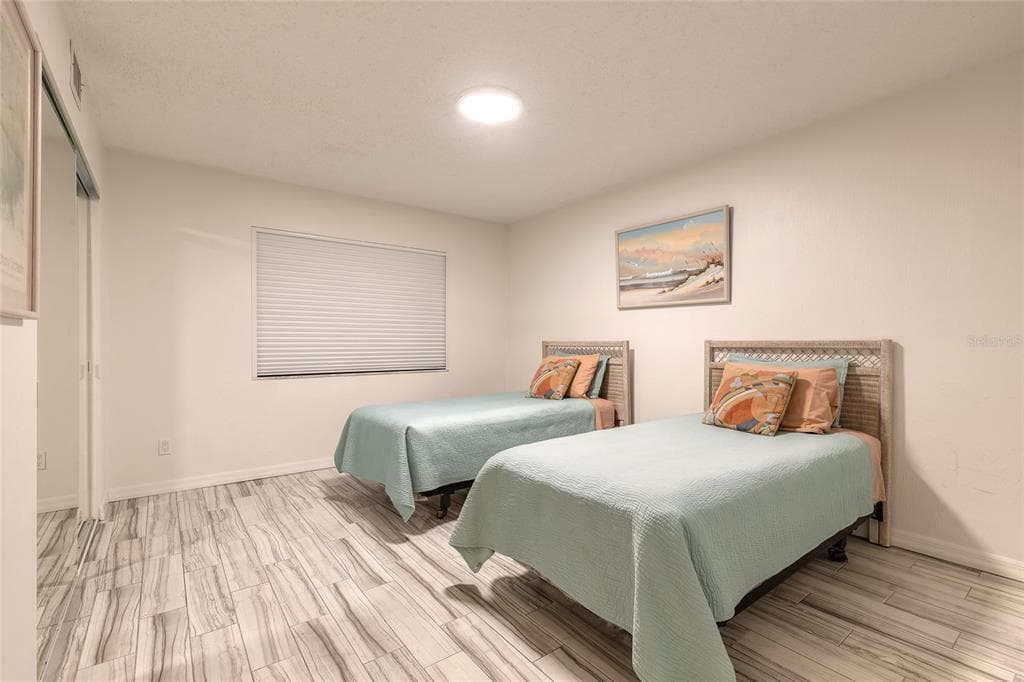 3757 S ATLANTIC AVENUE 1104 photo 3