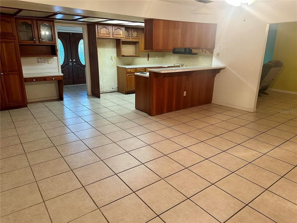 3920 VENETIAN WAY photo 8