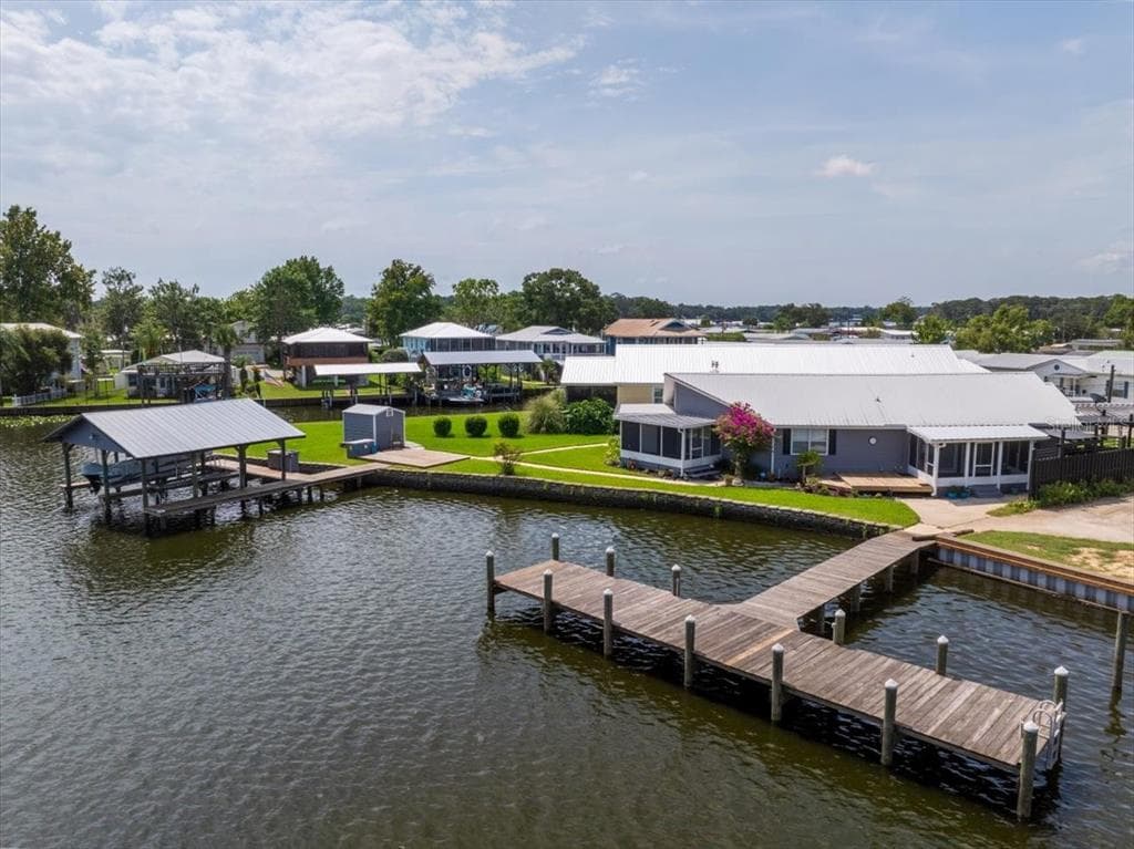 164 MOONLITE DRIVE 1