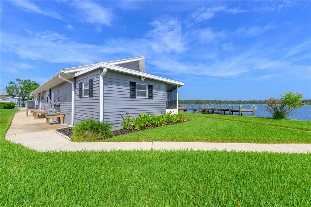 164 MOONLITE DRIVE photo 10