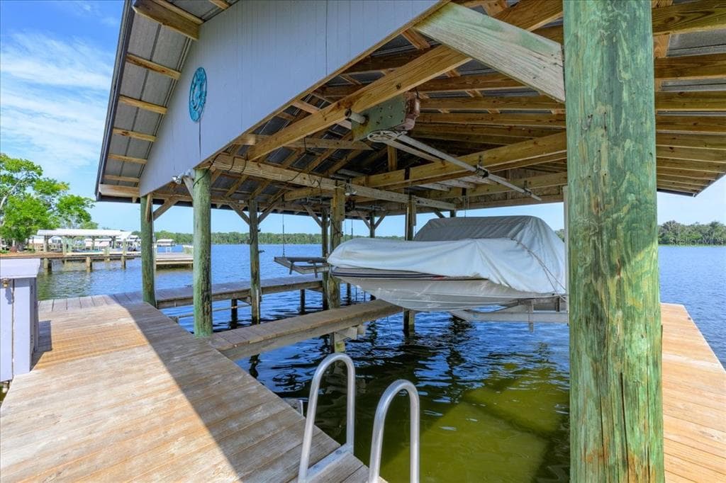 164 MOONLITE DRIVE photo 14