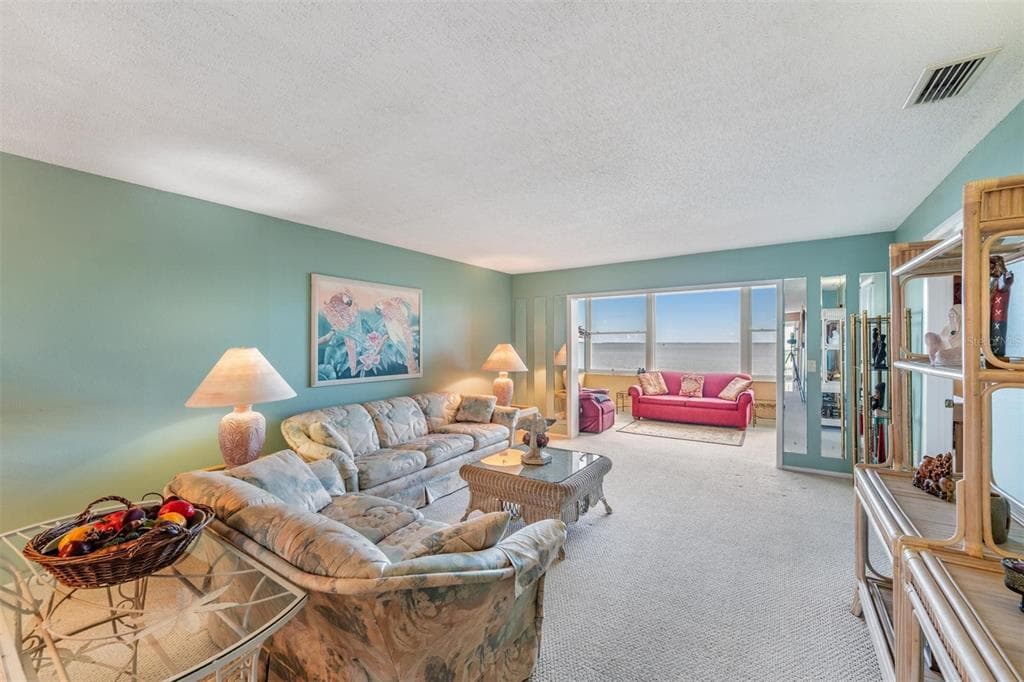 7 DUNOON PLACE 304 photo 17