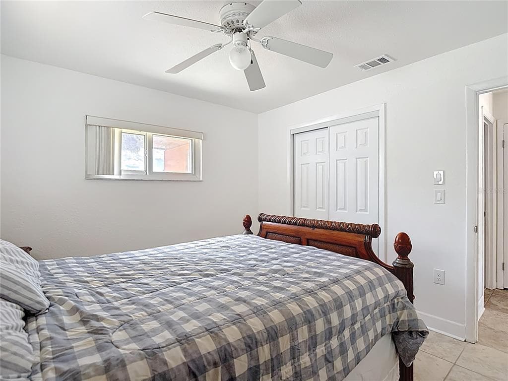 13816 VICTOR AVENUE photo 12