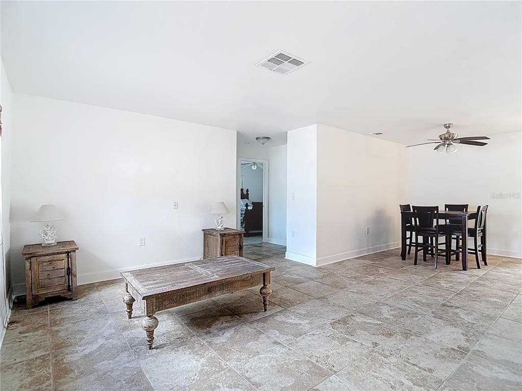 13816 VICTOR AVENUE photo 7