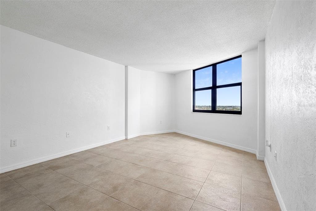 1415 OCEAN SHORE BOULEVARD 511 photo 23