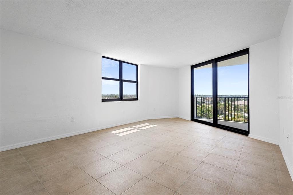 1415 OCEAN SHORE BOULEVARD 511 photo 13