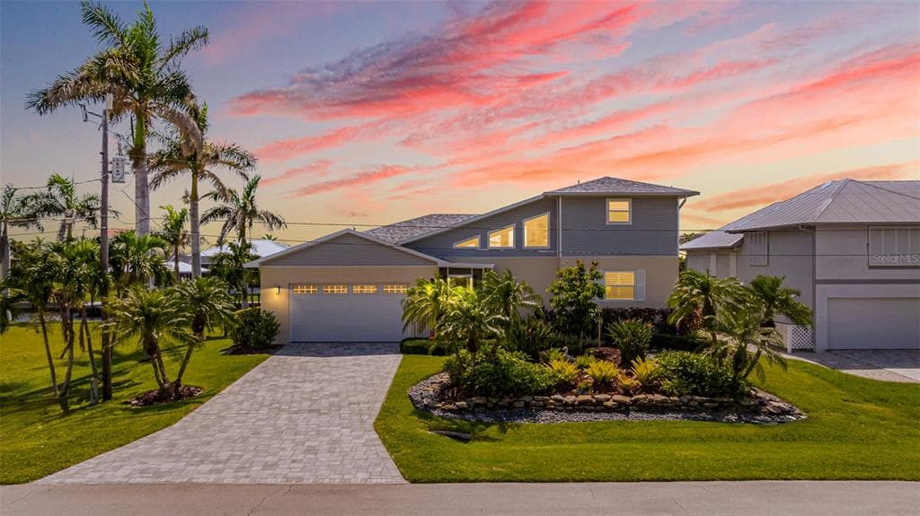 2372 CHERIMOYA LANE photo 2