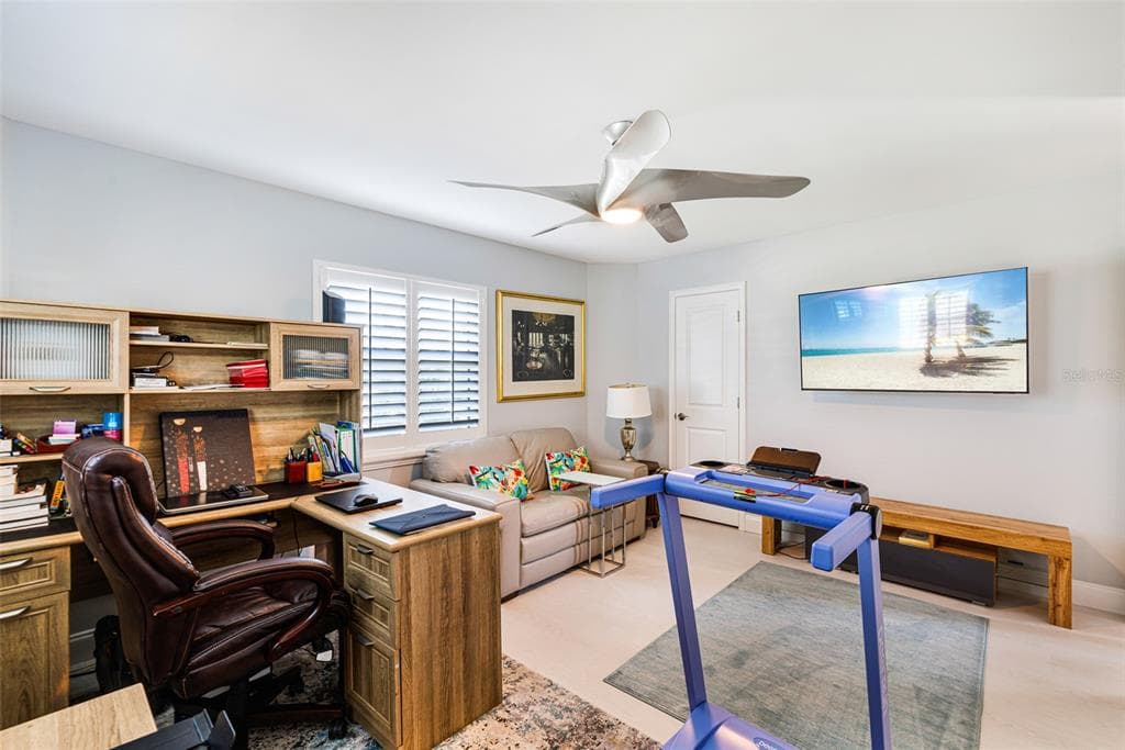 2372 CHERIMOYA LANE photo 19