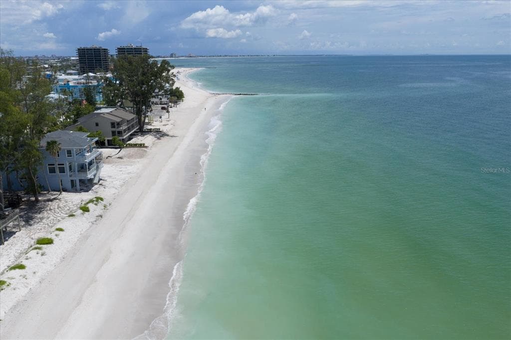8405 BAYSHORE DRIVE photo 13