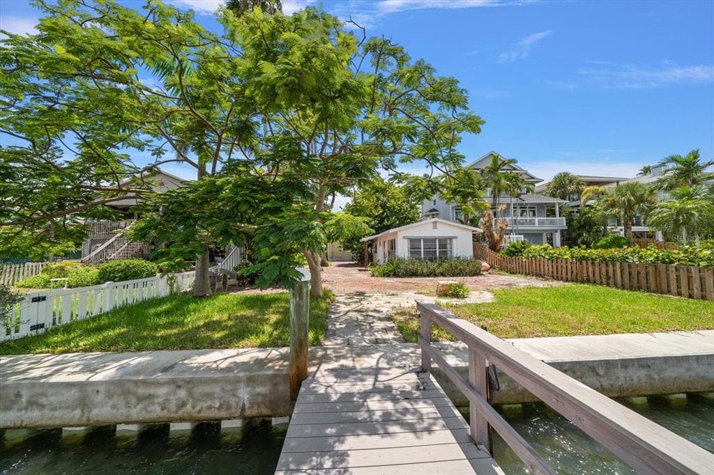 8405 BAYSHORE DRIVE photo 9