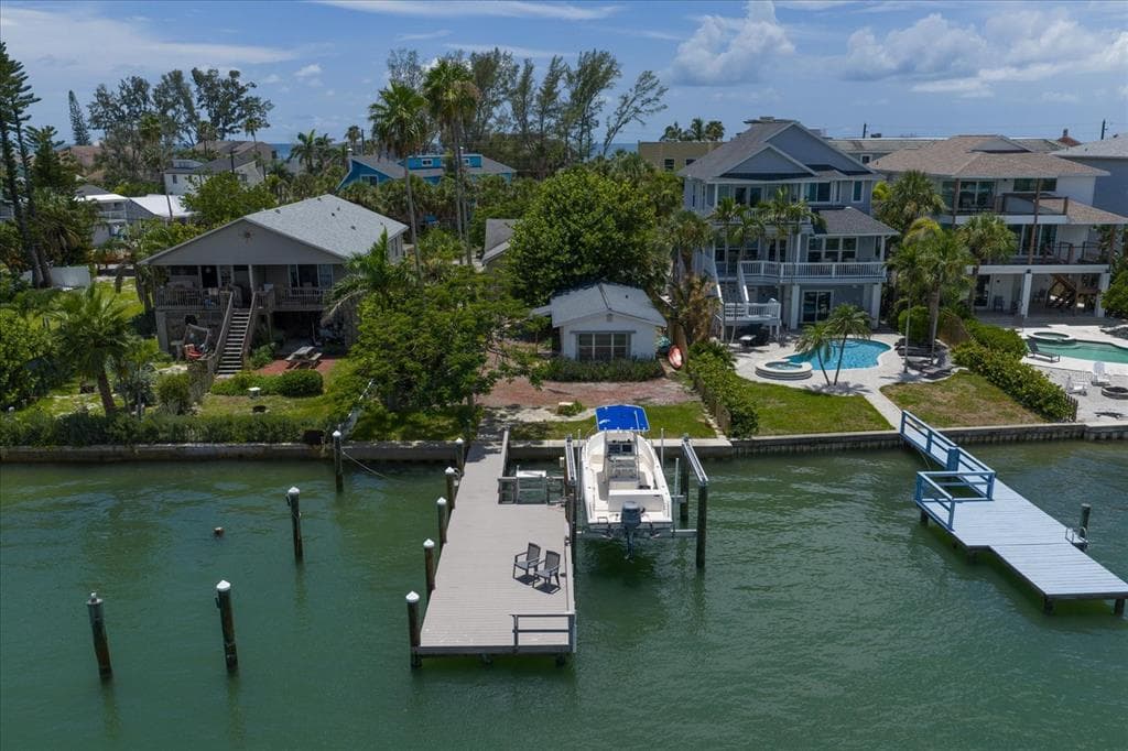 8405 BAYSHORE DRIVE photo 10