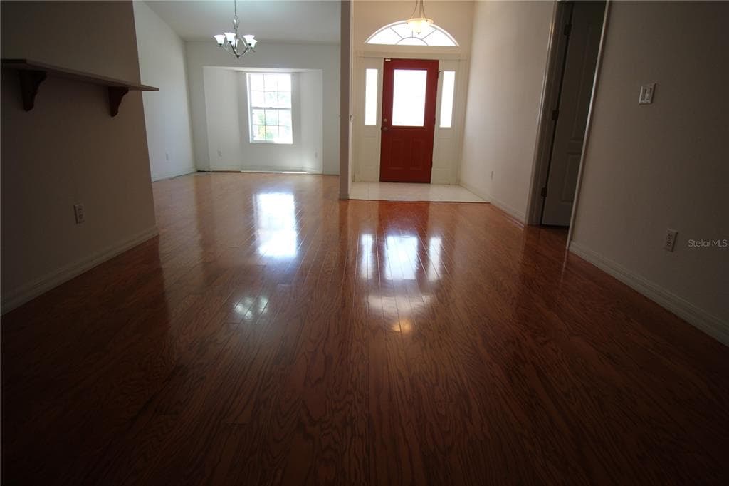 64 WHITTINGTON DRIVE photo 13