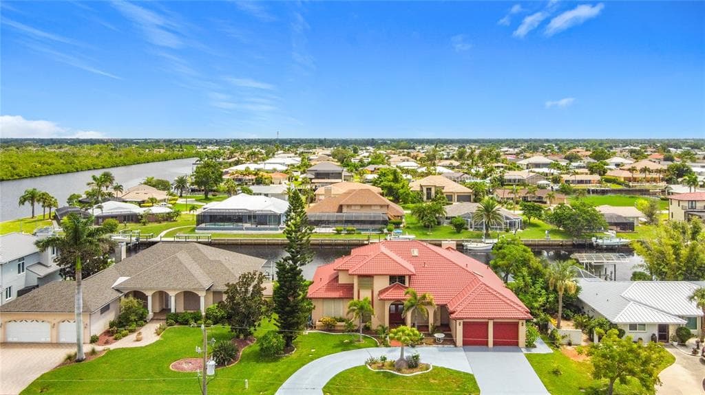 134 SEVILLE PLACE SW photo 2
