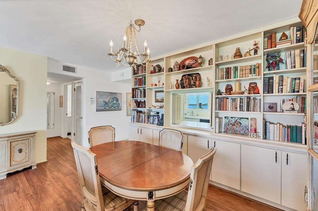 1200 TARPON CENTER DRIVE 306 photo 10