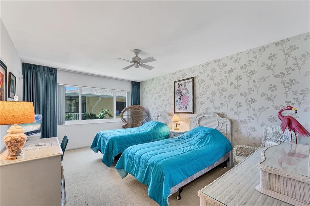 1200 TARPON CENTER DRIVE 306 photo 18
