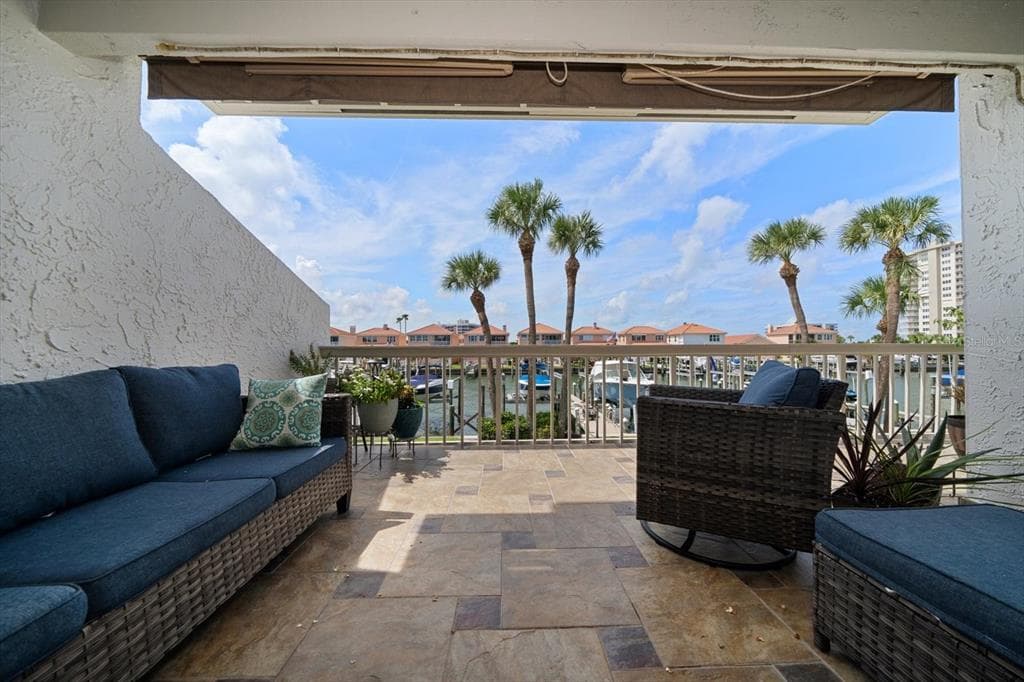 119 MARINA DEL REY COURT photo 24