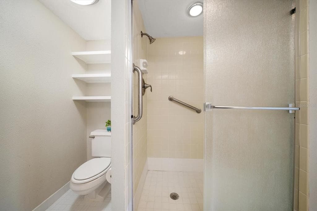 220 BELLEVIEW BOULEVARD 410 photo 25