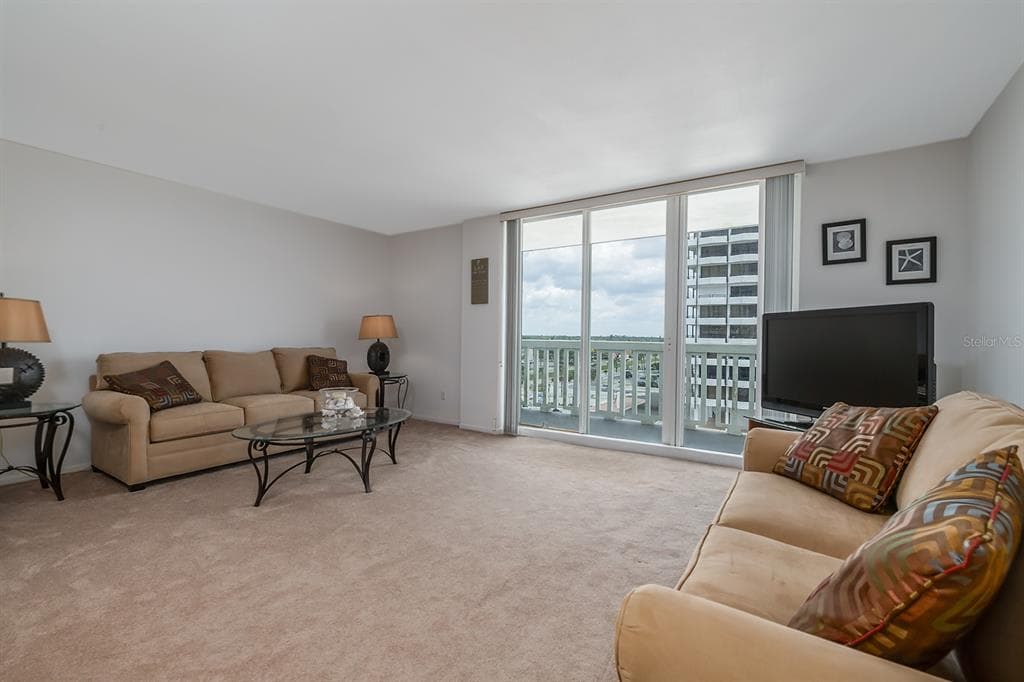 2800 N ATLANTIC AVENUE 511 photo 7