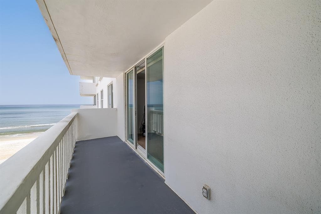 2800 N ATLANTIC AVENUE 511 photo 3