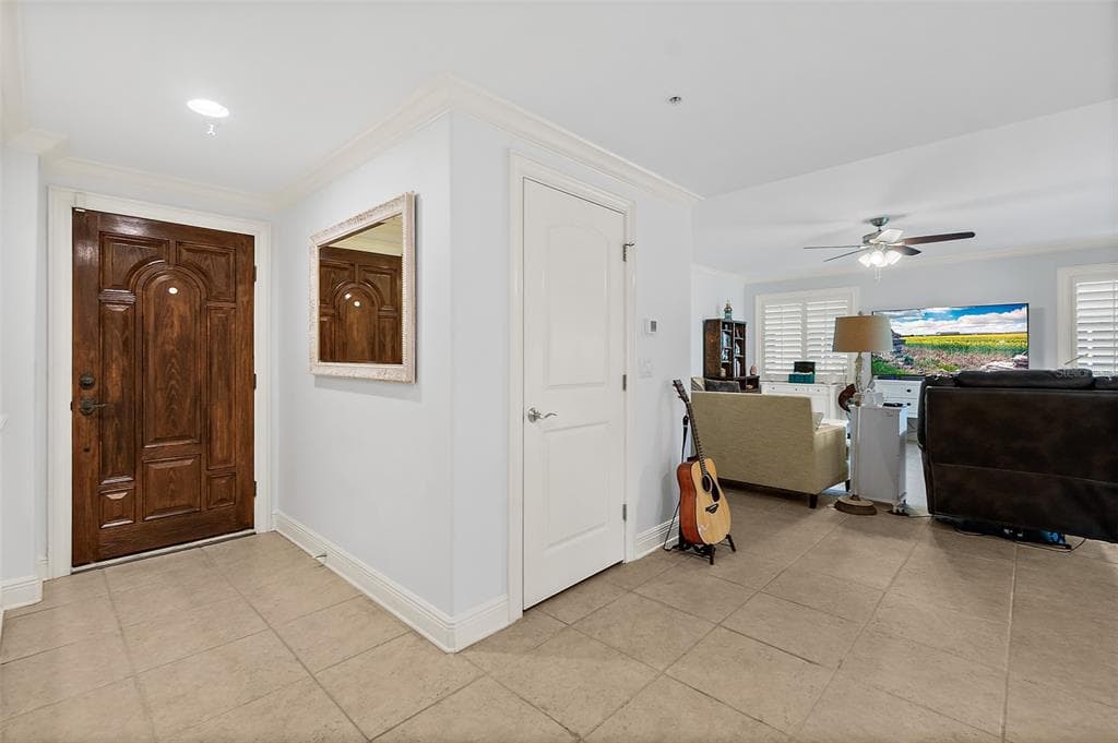 106 CLUB HOUSE DRIVE 106 photo 6