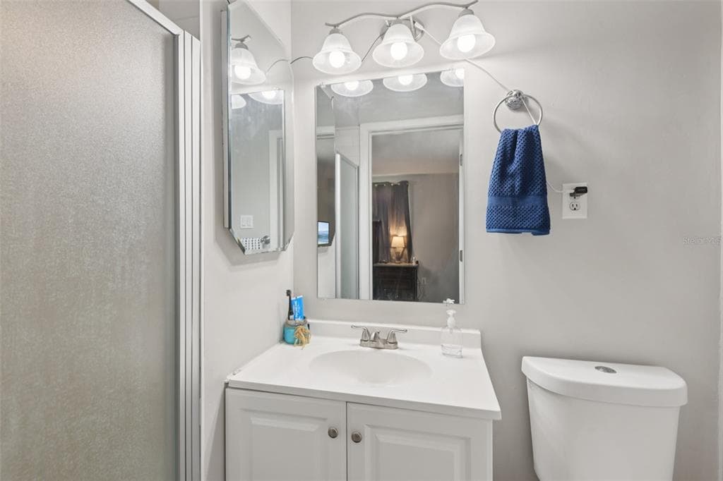 7102 CHERRY LAUREL DRIVE photo 19