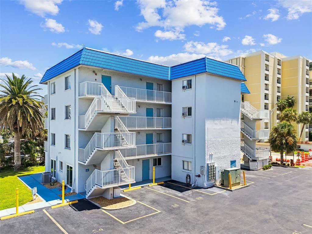 800 BAYWAY BOULEVARD 17 photo 7