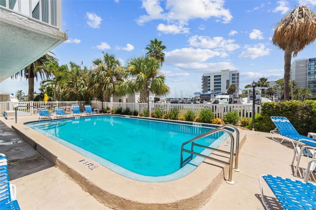 800 BAYWAY BOULEVARD #17 5
