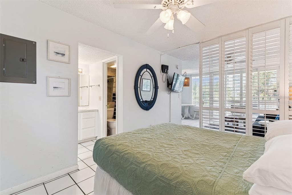 800 BAYWAY BOULEVARD 17 photo 24