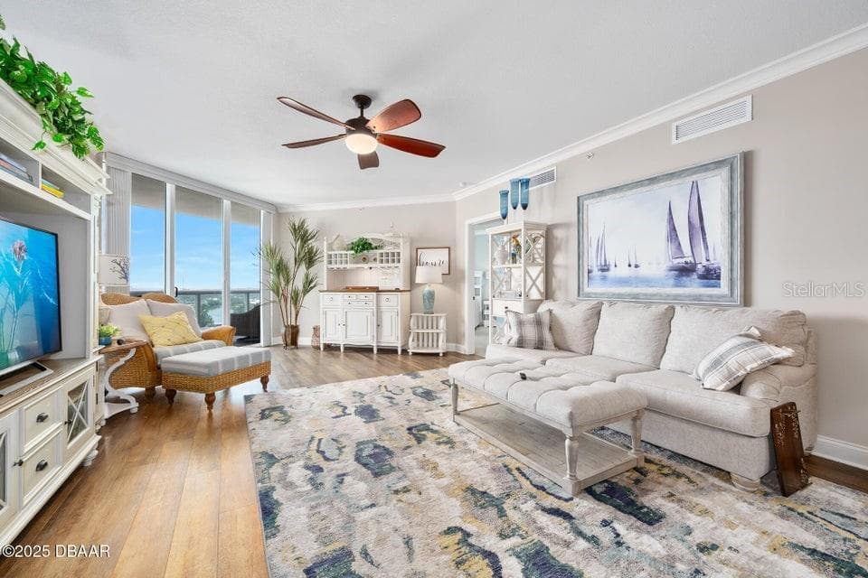 231 RIVERSIDE DRIVE 1507-1 photo 10
