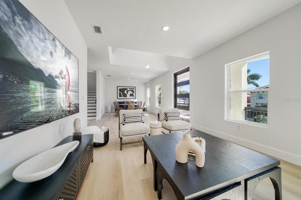 116 DEVON DRIVE photo 10