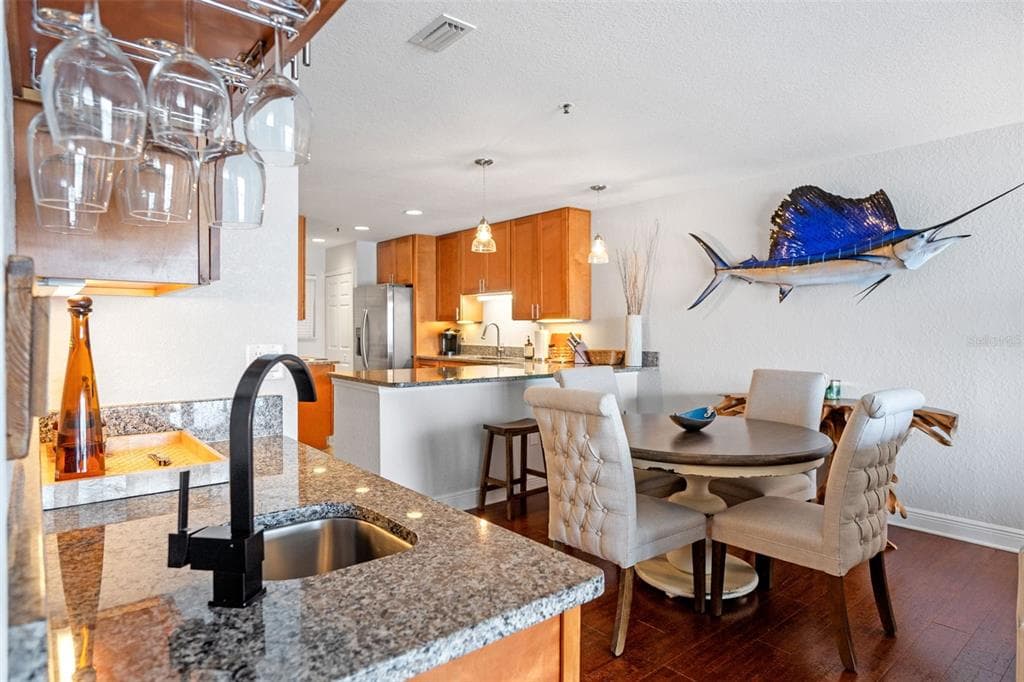 442 BOUCHELLE DRIVE #203 3