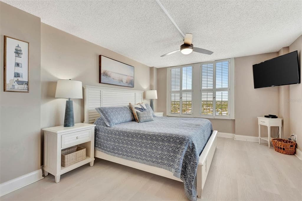 1575 OCEAN SHORE BOULEVARD J010 photo 2