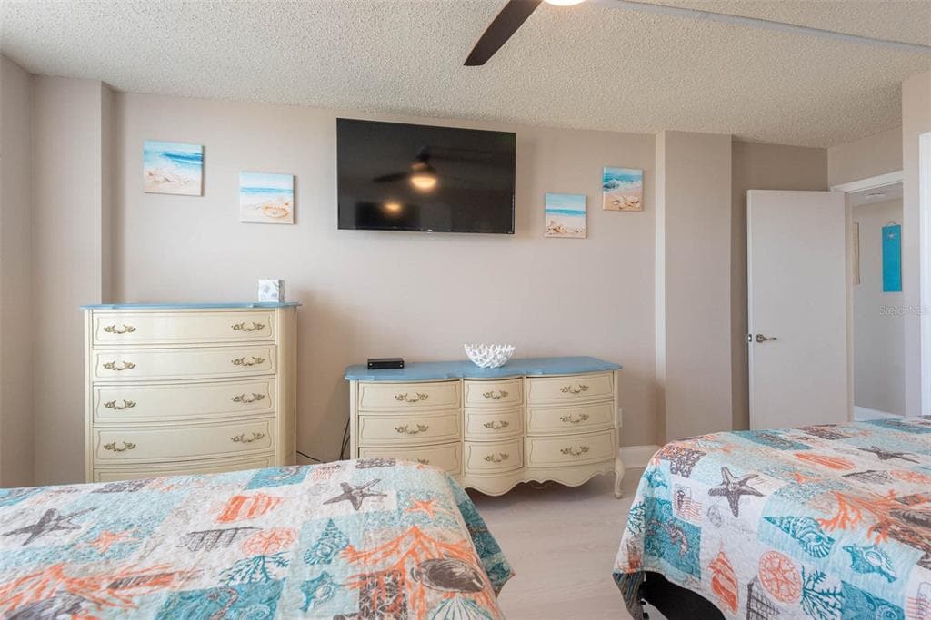 1575 OCEAN SHORE BOULEVARD J010 photo 13