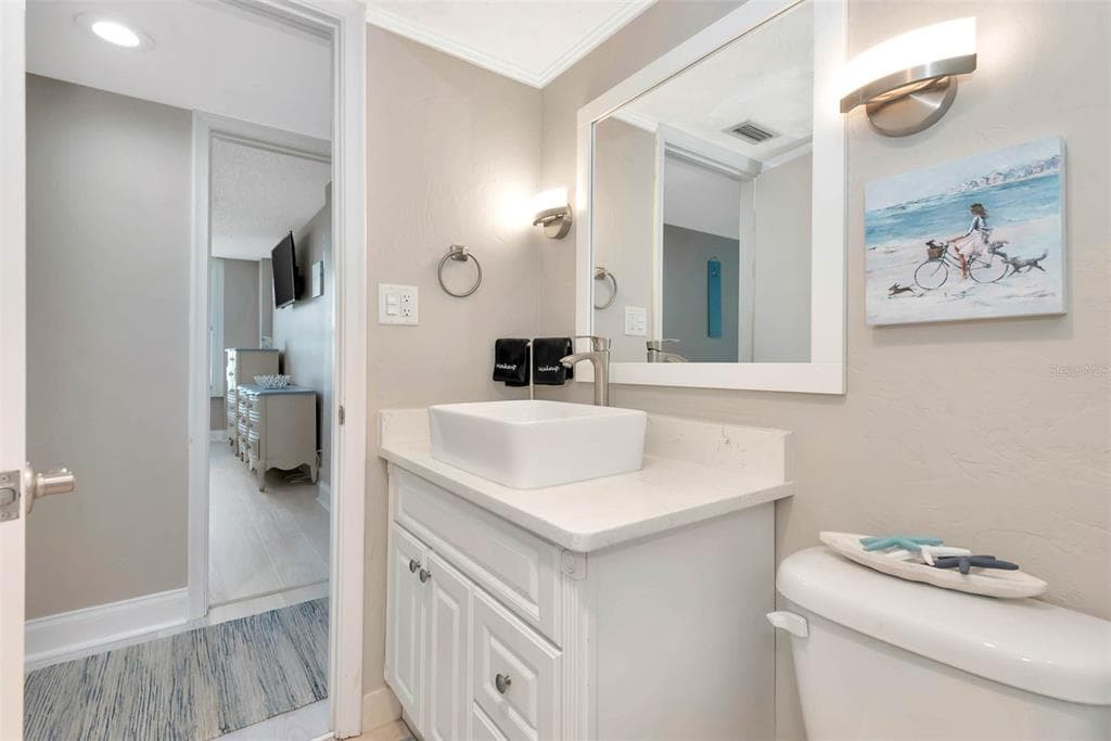1575 OCEAN SHORE BOULEVARD J010 photo 15